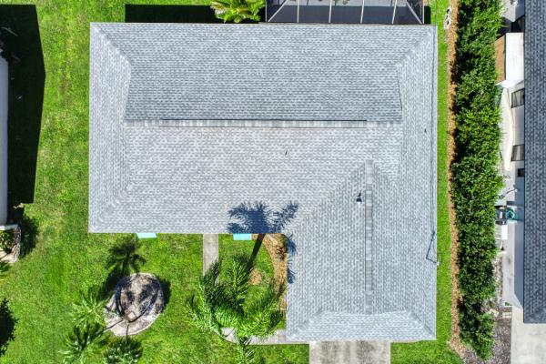Pelican Roofing