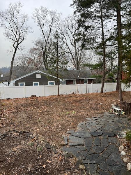 The Palacios B Landscaping LLC