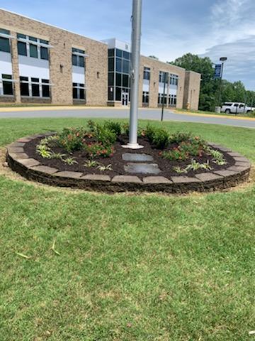 Rivas Design & Landscaping