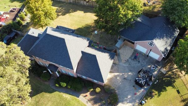Red Top Roofing & Exteriors