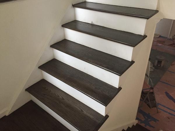 Oak Tree Hardwood Floor Refinishers