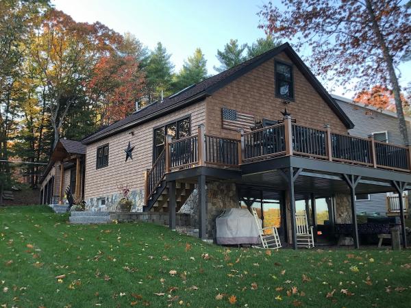 Lake Living Consultants