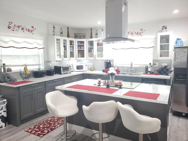 321 Kitchens
