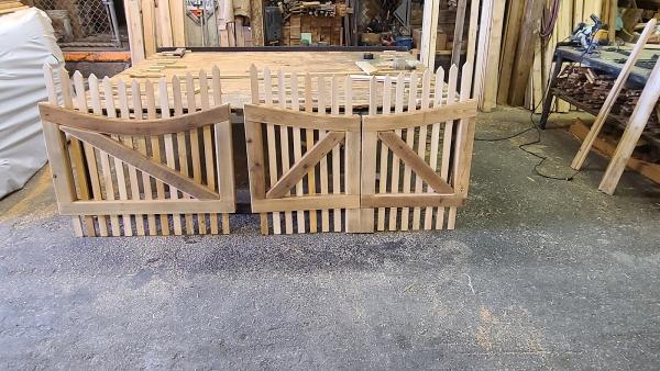 Suburban Fence Co