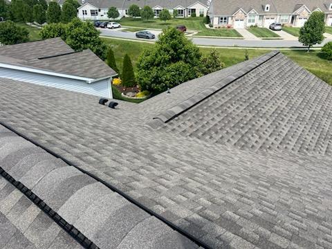 J & S Roofing