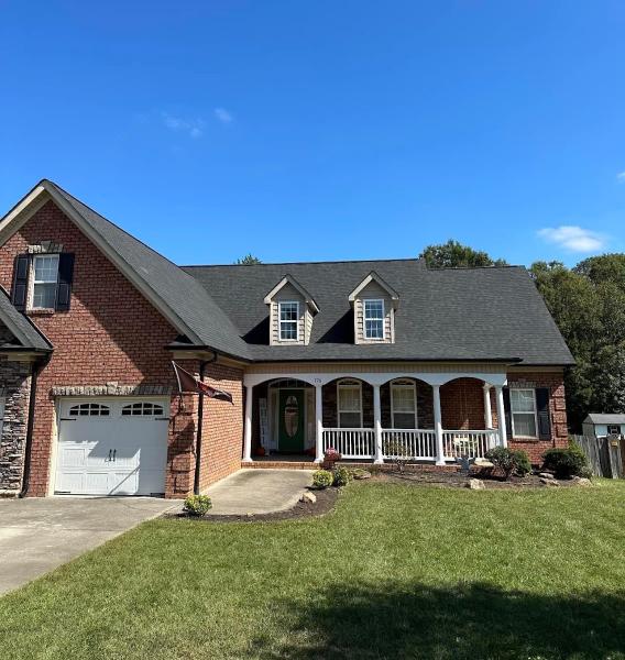 Smithrock Roofing LLC