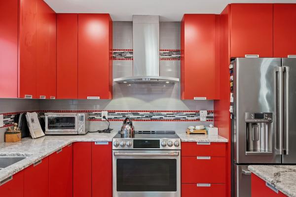 KBC Design Studio/Kitchens By Christina