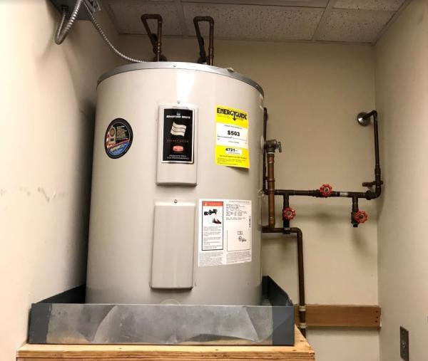 Deluxe Plumbing & Heating