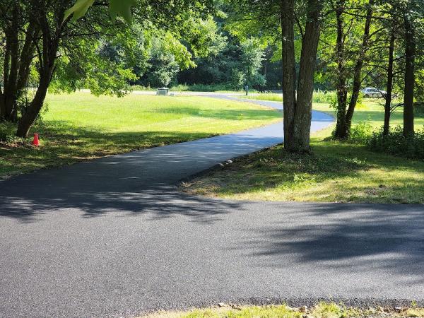 Seal King Paving