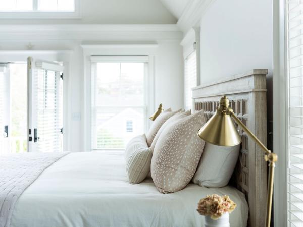 Keri McKay Interiors LLC