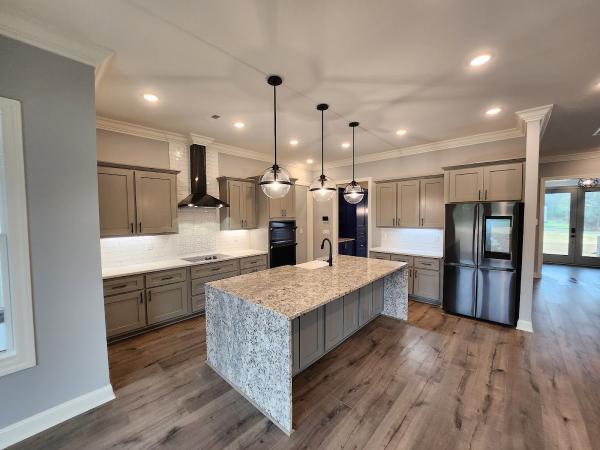 Vanguard Custom Homes