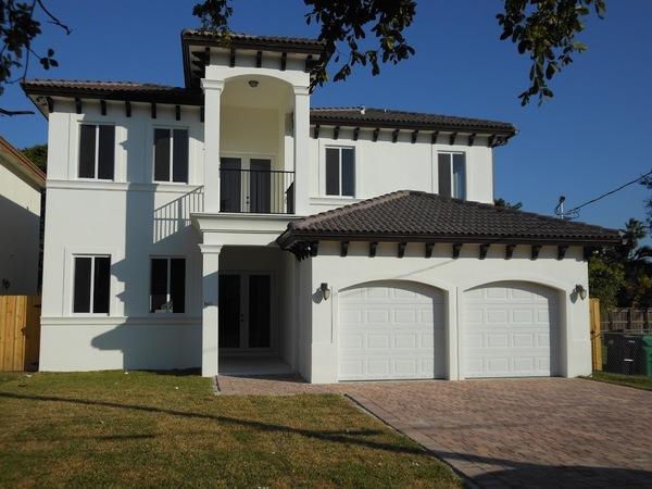 Estrada Roofing