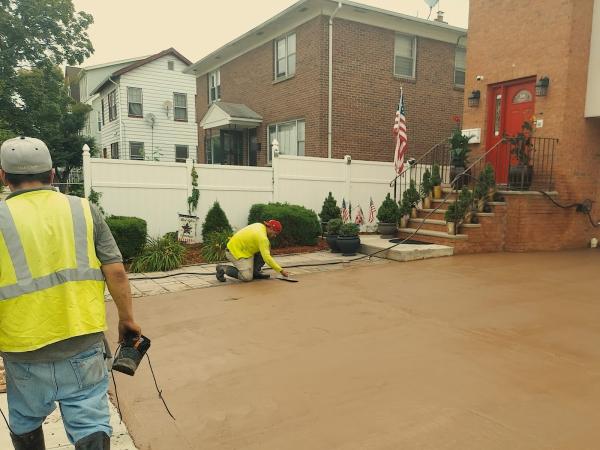 Macho Construction LLC