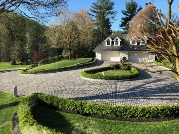 Capitol Hardscapes