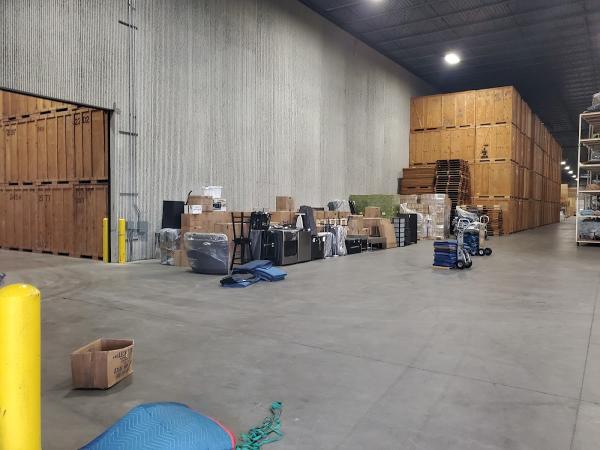 Planes Moving & Storage