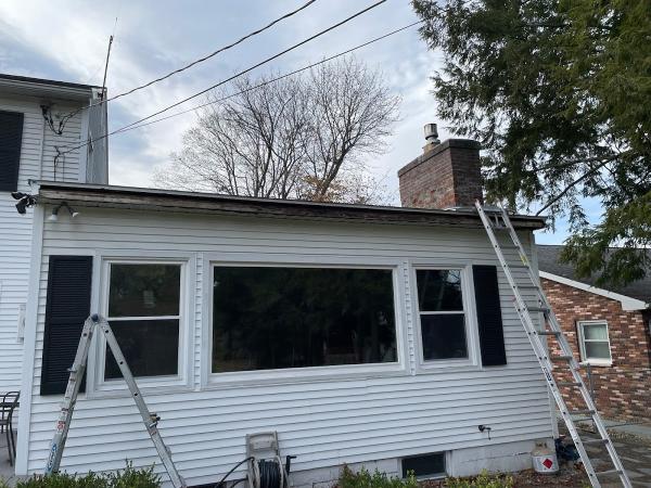 1st Choice Seamless Gutters & Roofing