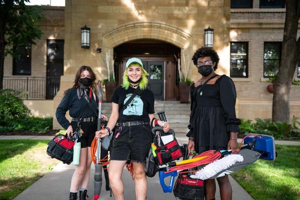 Happy Earth Cleaning Cooperative