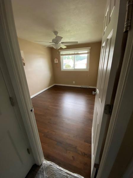 STI Flooring Deluxe