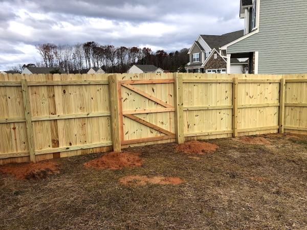 SP Custom Fencing & Custom Buildings