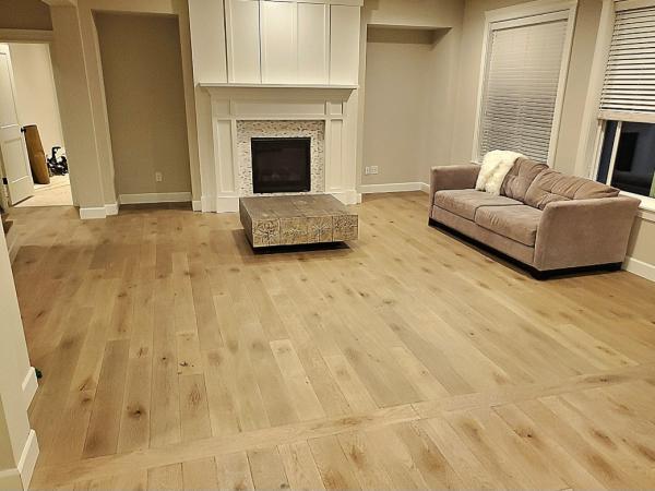 Glacier Hardwood Floors LLC