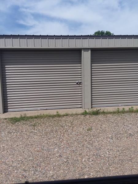 Pineview Storage L.l.c.