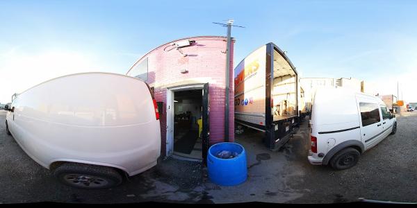 Wolley Movers Chicago