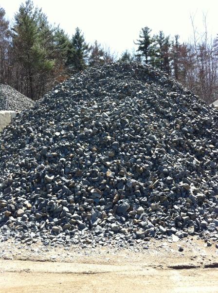 Syvinski Excavation and Earth Materials