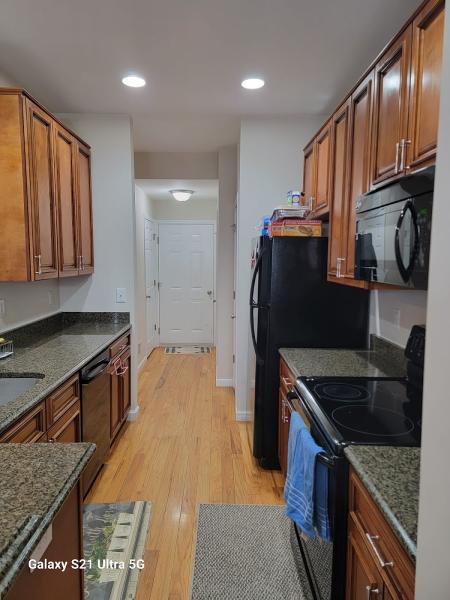 Tiangi Sparkling Cleaning Services LLC