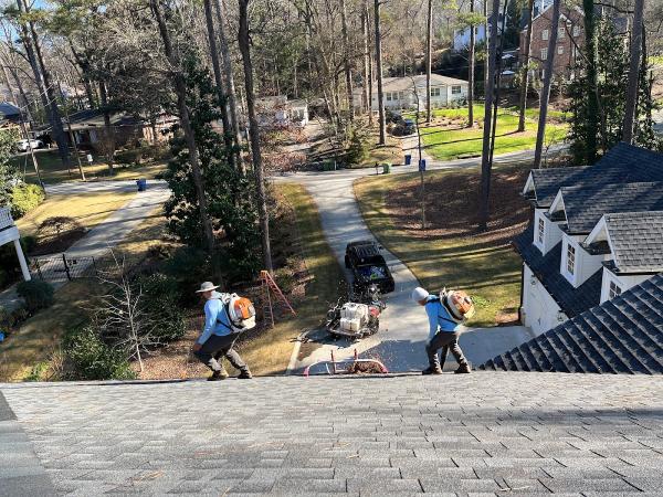 Expert Pressure & Gutter Cleaning