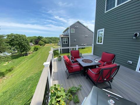 The Deck and Fence Company Llc.