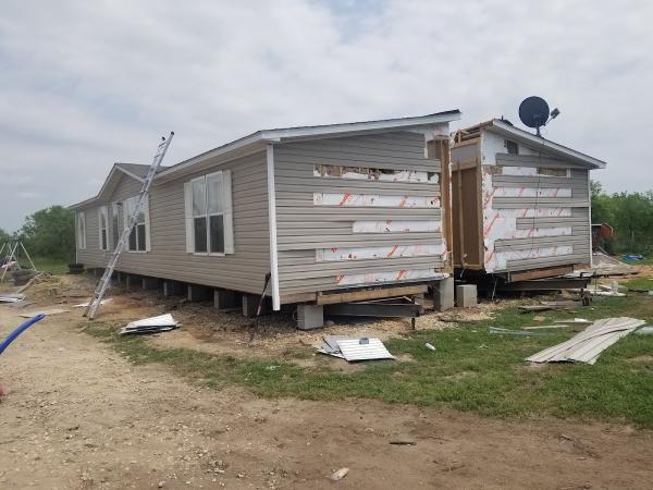 ADJ Sets Mobile Home Leveling & Repair