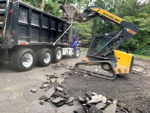 All American Paving and Sealcoating LLC