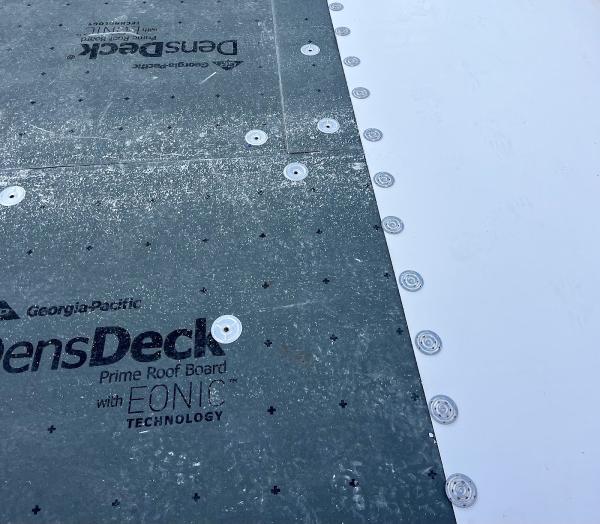 Del Wolf Roofing