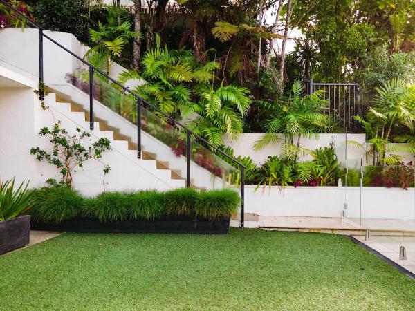 Classic Turf and Tree