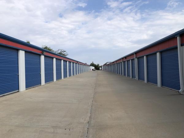 County Line Self Storage & U-Haul