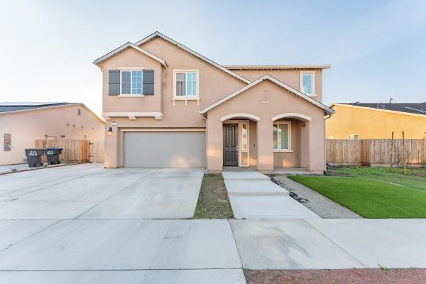 Jennifer Padilla Realtor DRE #02135012