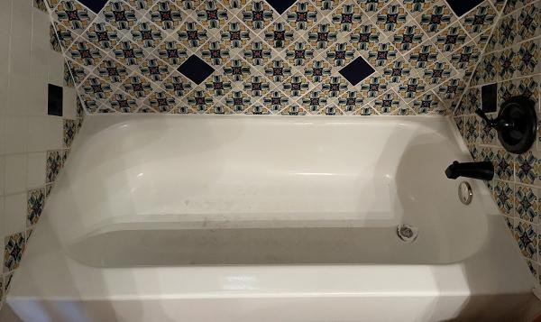 Odorless Tub and Sink Refinishing
