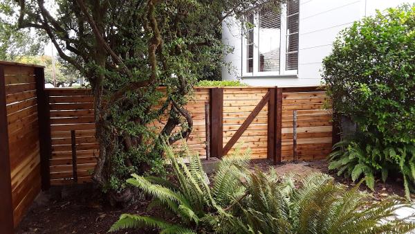 Roscoe Quality Fences
