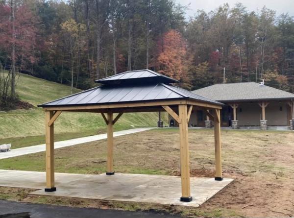 Sara Martin's Custom Landscaping