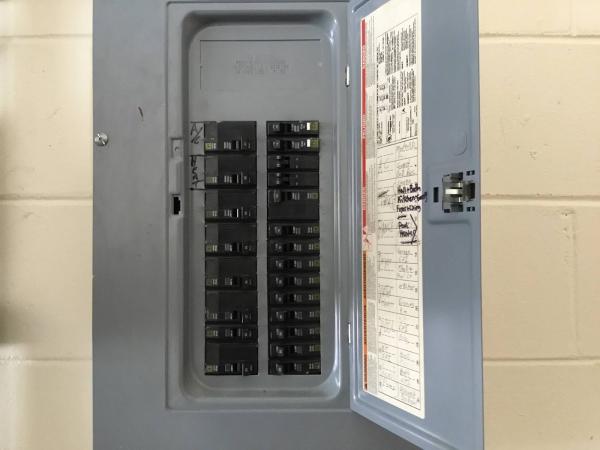 Quantum Electrical Contractors