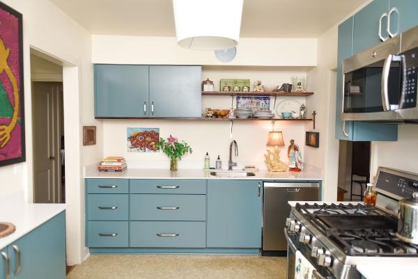 Singer Kitchens