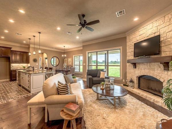Lafollette Custom Homes