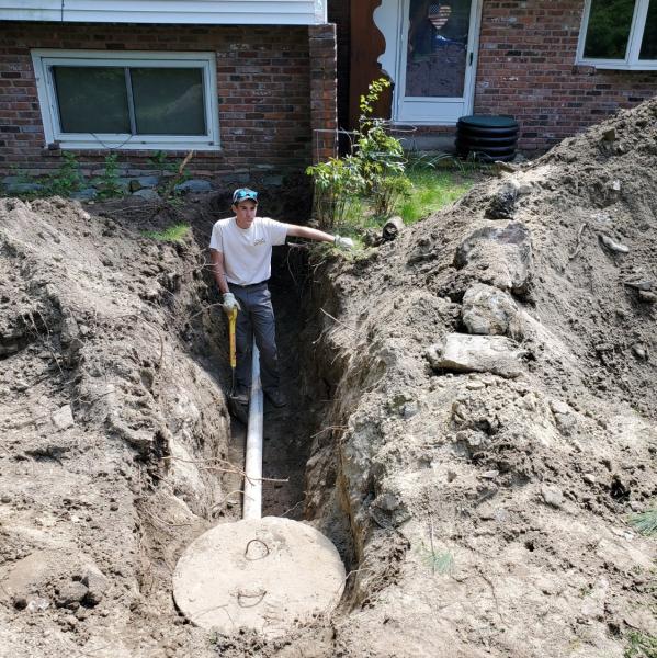 David Favreau Construction & Septic Services