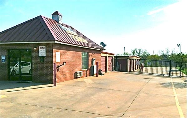Harvey Self Storage