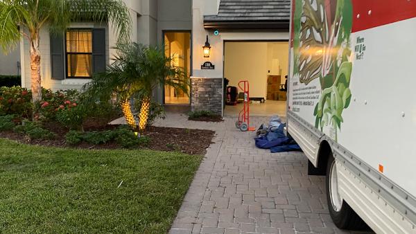 Max Movers LLC Moving and Storage