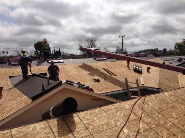 Sam's Roofing Co