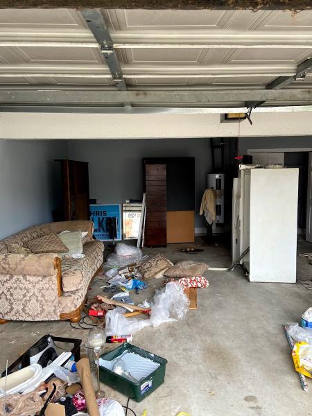 T & R Commercial Cleaning Service LLC