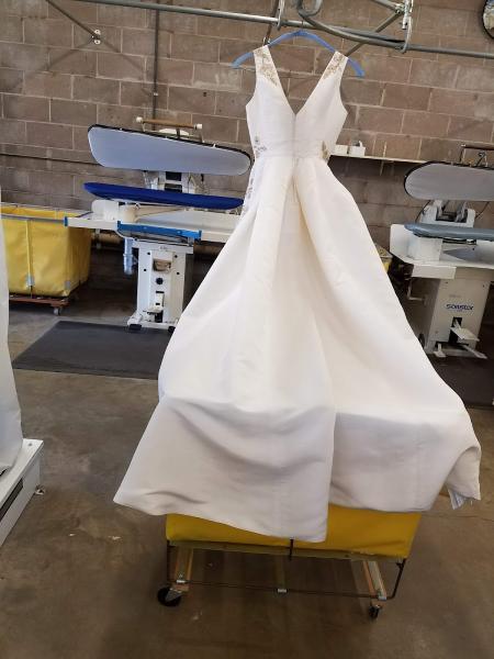 Freeze Drapery Cleaners and Restoration