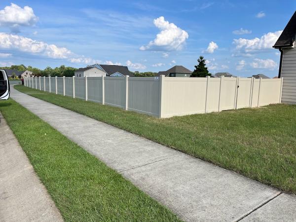 Friendly Fencing LLC