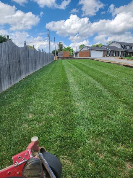 Brian Lofty Lawn Care